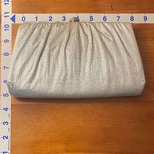 Shinning Silver ✨🩶 Wristlet